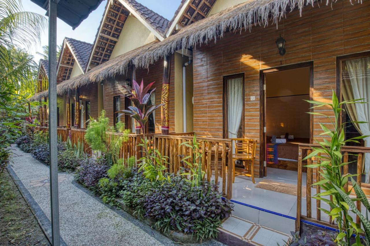 Sari Nadi Homestay Toyapakeh Exterior foto